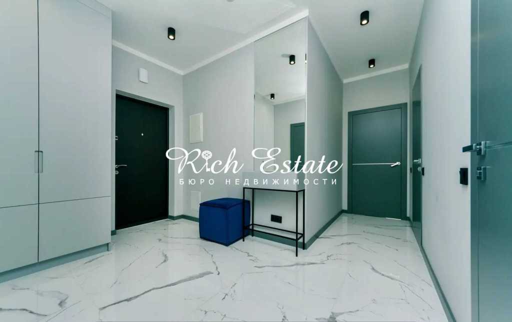 Аренда 3-комнатной квартиры 86 м², Предславинская ул., 57