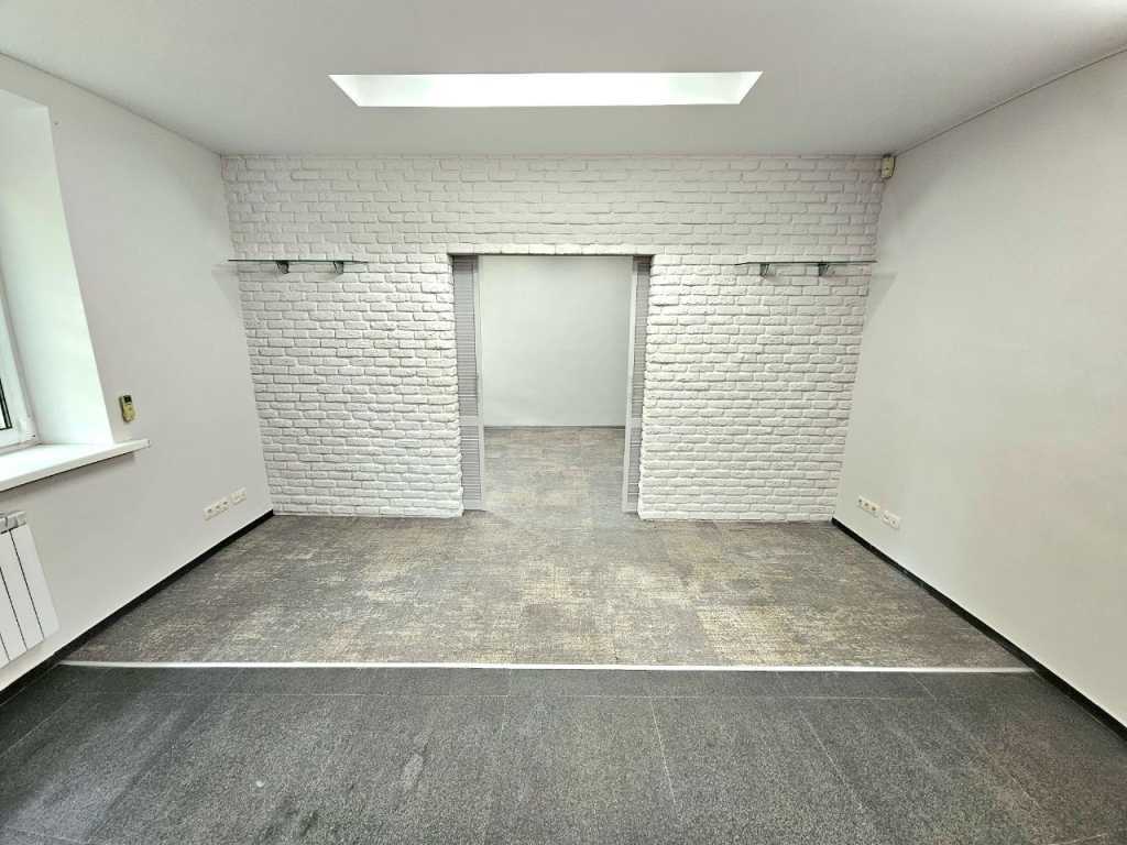 Оренда офісу 80 м², Шовковична вул., 7А