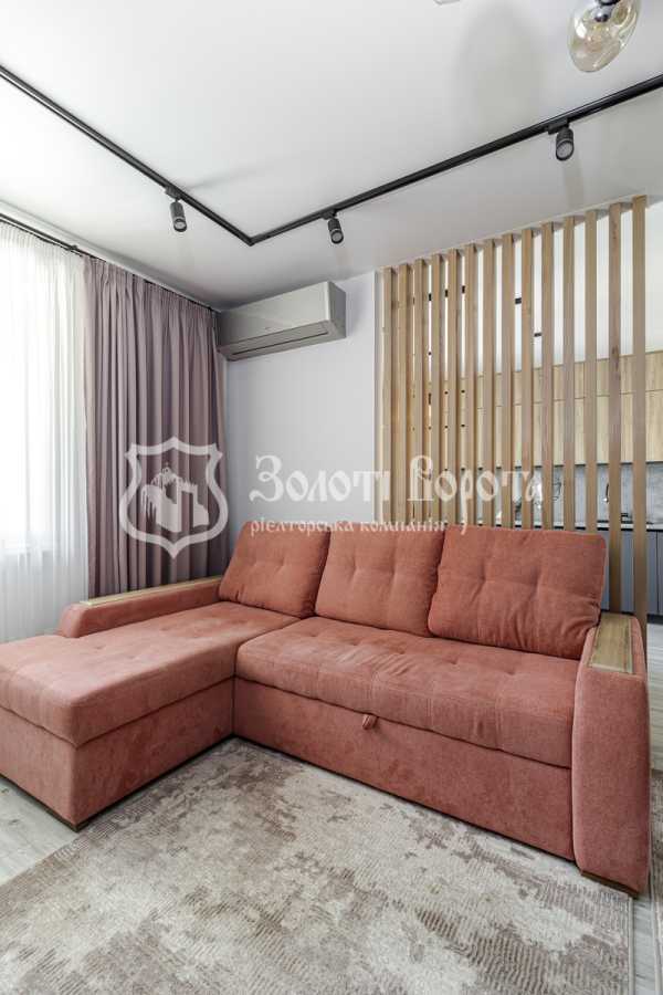 Продаж 3-кімнатної квартири 92.2 м², Павла Чубинського, 8б