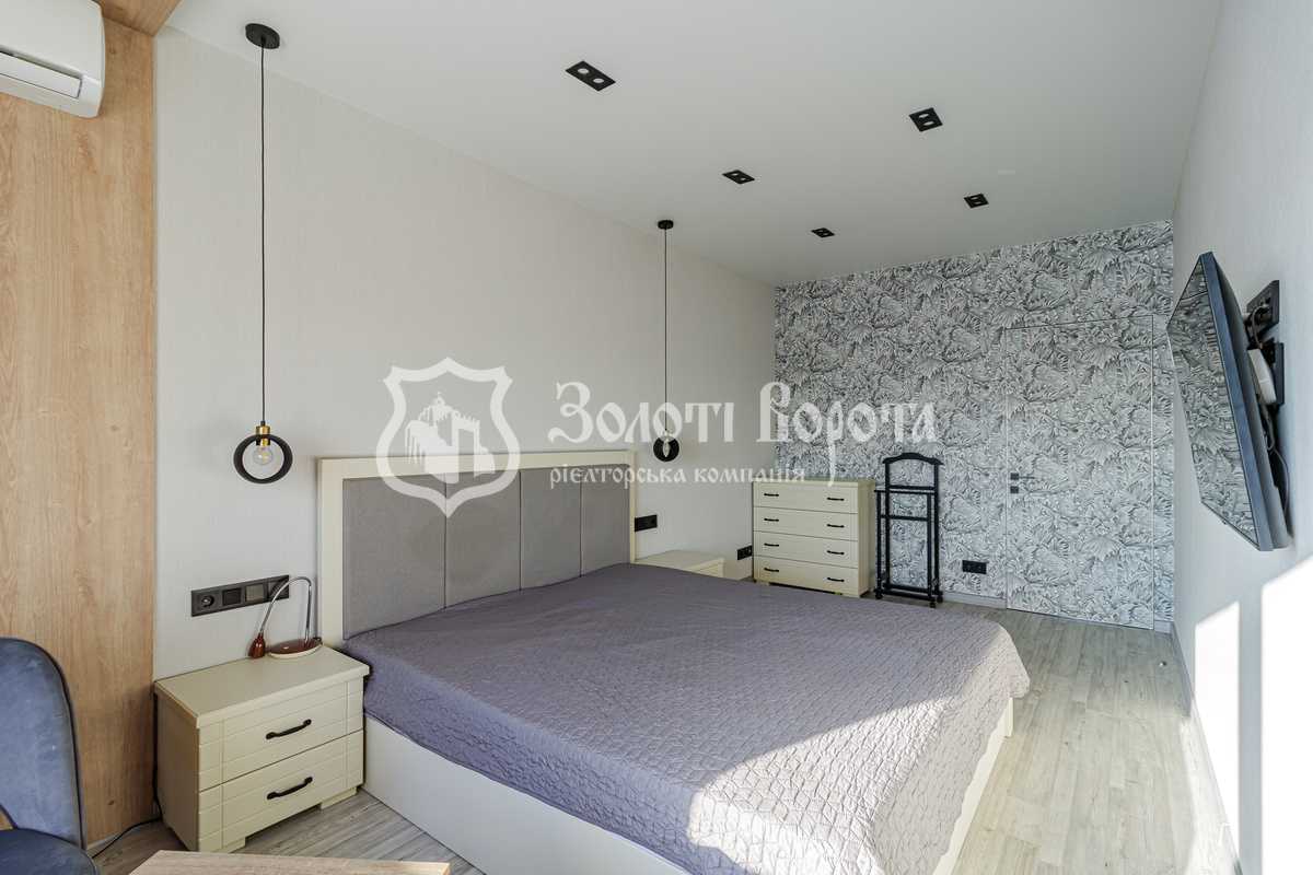 Продаж 3-кімнатної квартири 92.2 м², Павла Чубинського, 8б