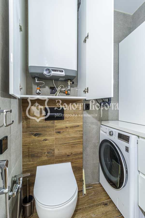 Продаж 3-кімнатної квартири 92.2 м², Павла Чубинського, 8б