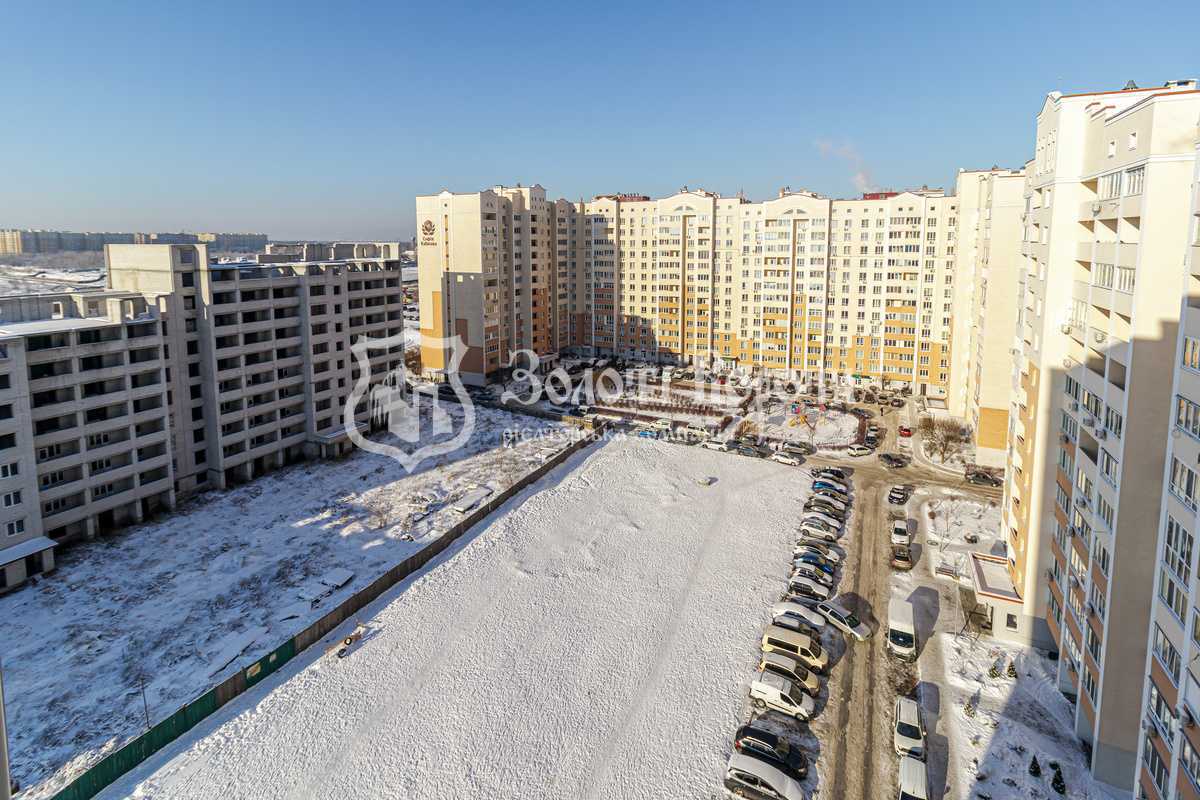 Продаж 3-кімнатної квартири 92.2 м², Павла Чубинського, 8б