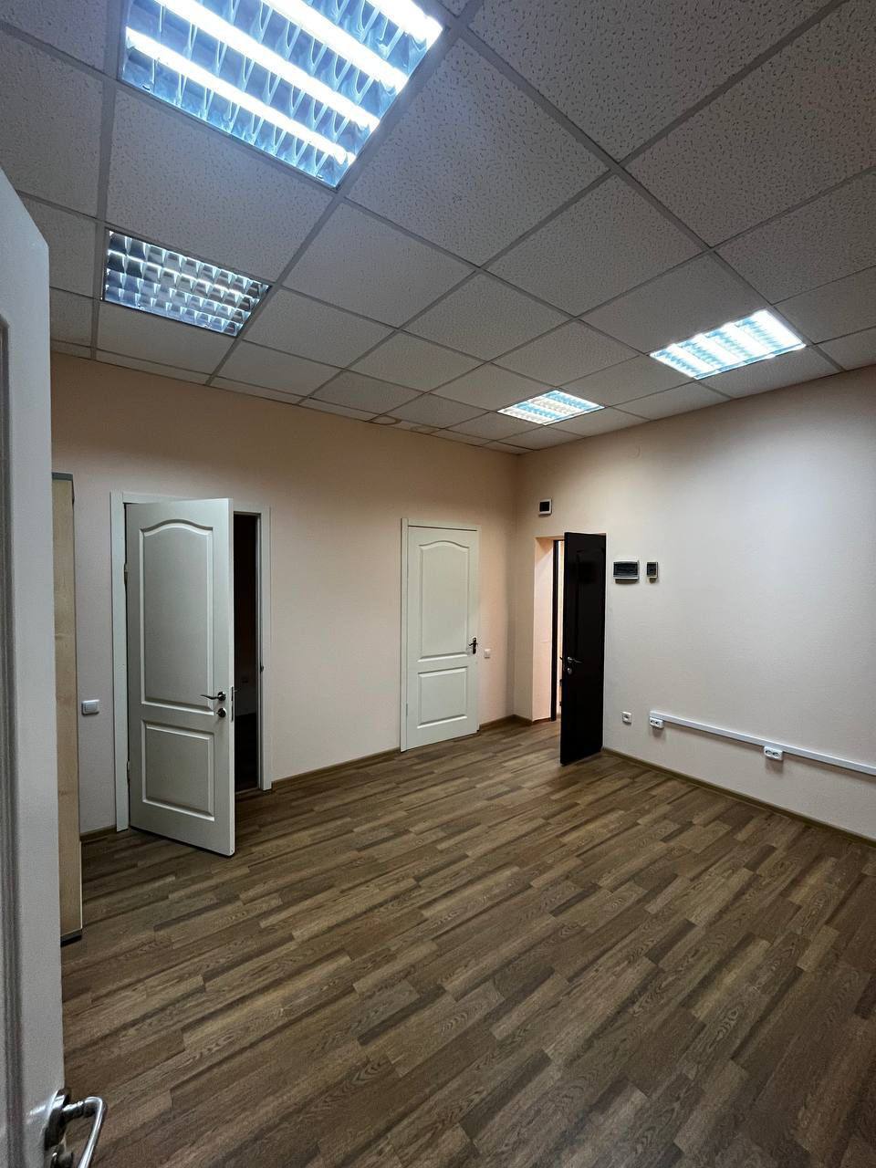 Аренда помещения свободного назначения 120 м², Василия Жуковского ул.