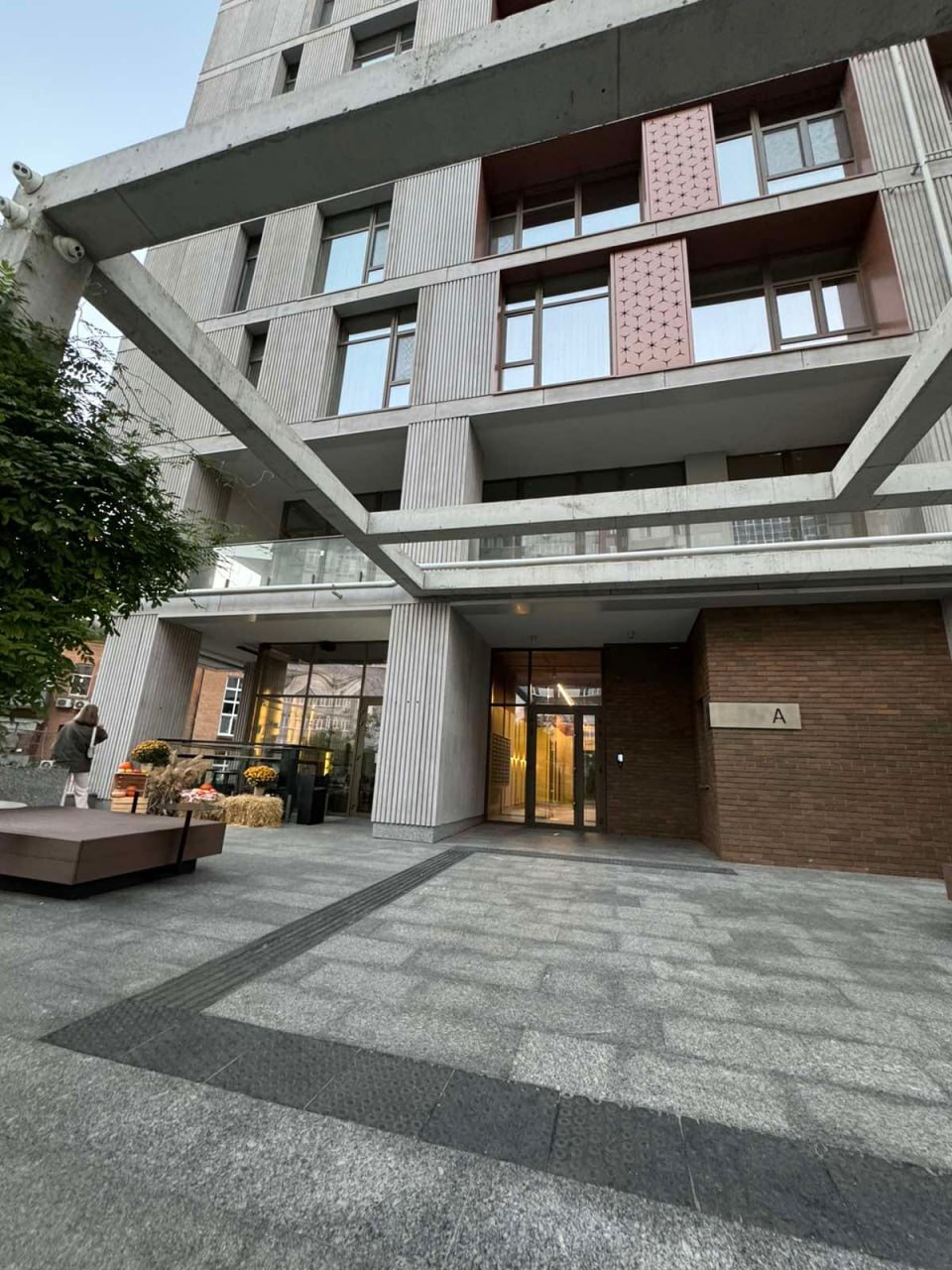 Продаж 2-кімнатної квартири 45 м², Кучеревського бул.