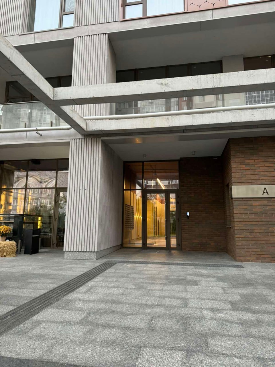 Продаж 2-кімнатної квартири 45 м², Кучеревського бул.