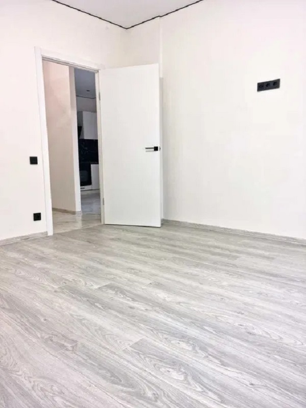 Продаж 2-кімнатної квартири 43 м², Академіка Глушко просп.