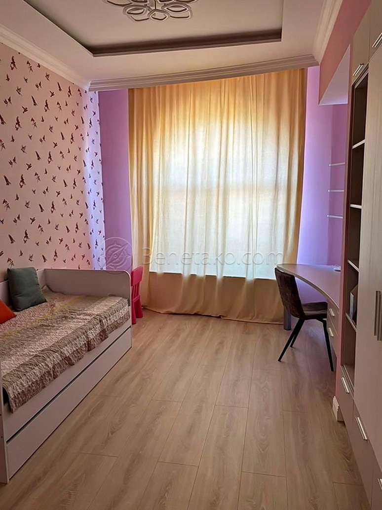 Аренда 4-комнатной квартиры 153 м², Леонтовича ул., 16А