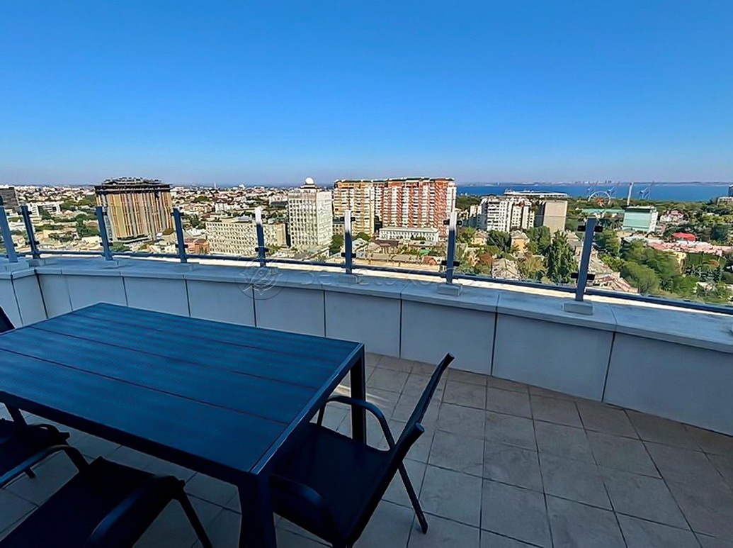 Аренда 4-комнатной квартиры 153 м², Леонтовича ул., 16А