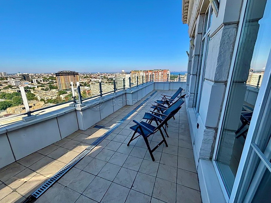 Аренда 4-комнатной квартиры 153 м², Леонтовича ул., 16А