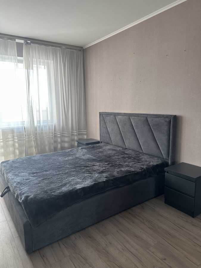 Оренда 2-кімнатної квартири 55 м², Академіка Заболотного вул., 112