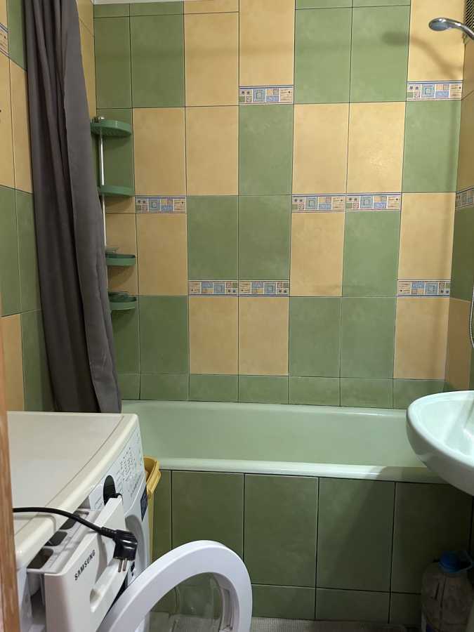 Оренда 2-кімнатної квартири 55 м², Академіка Заболотного вул., 112