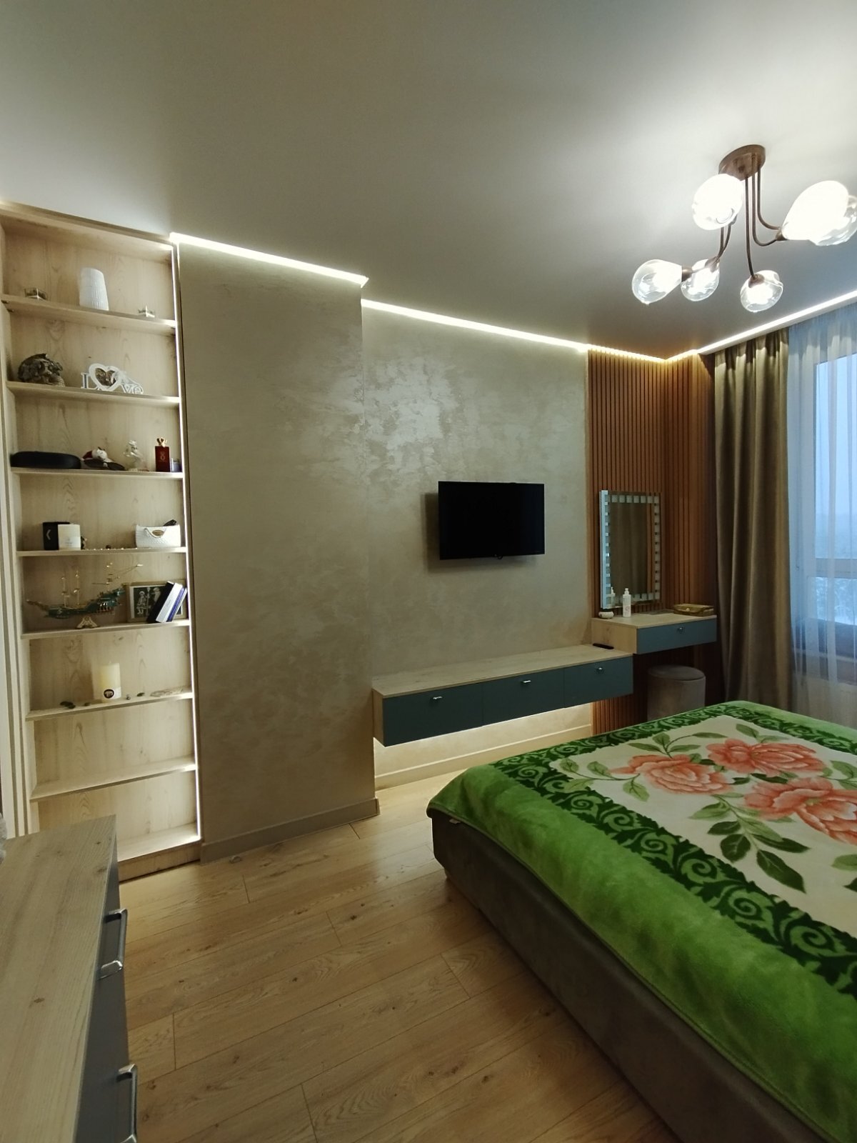 Продажа 3-комнатной квартиры 80 м², Университетская ул.