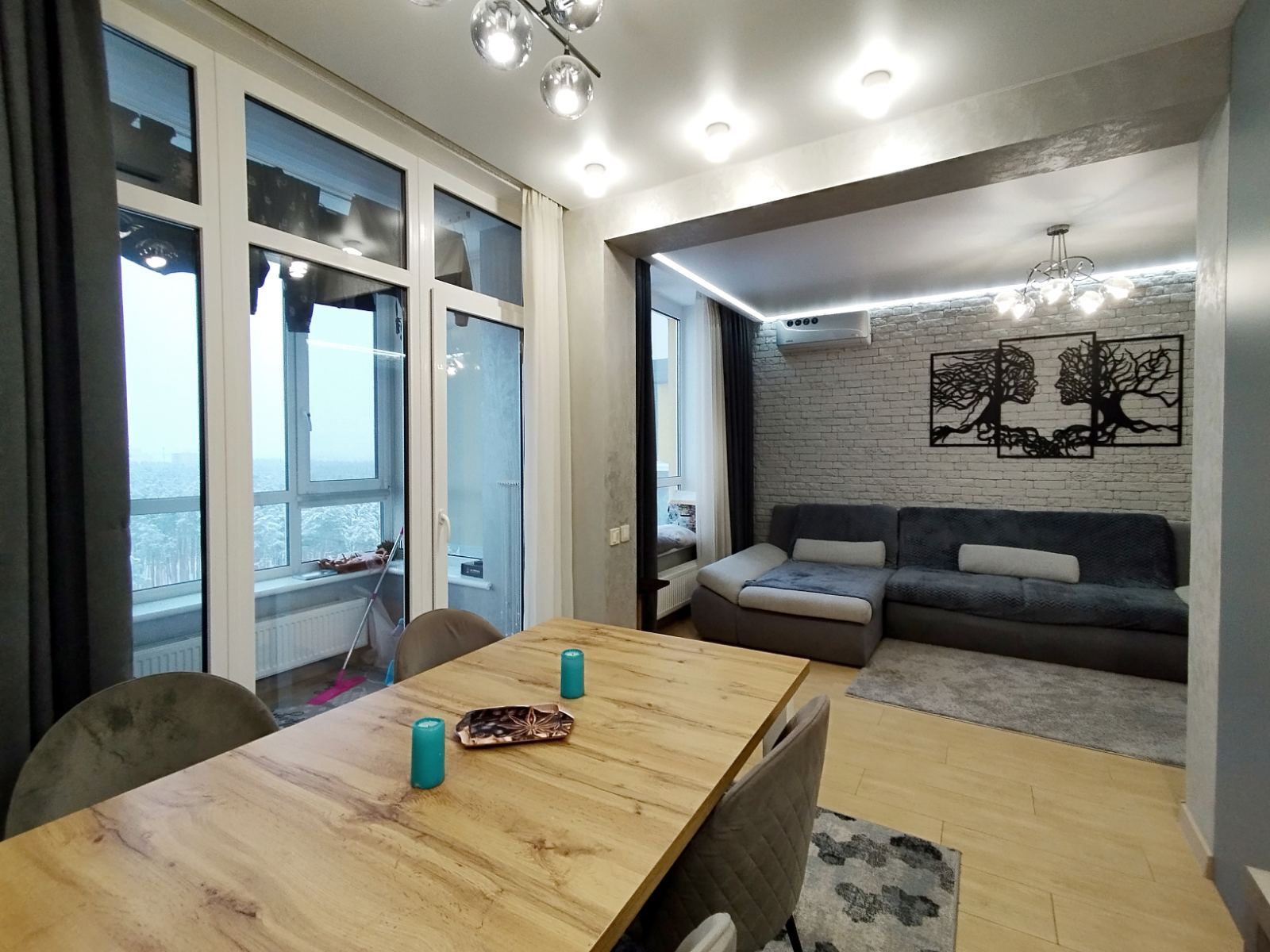 Продажа 3-комнатной квартиры 80 м², Университетская ул.