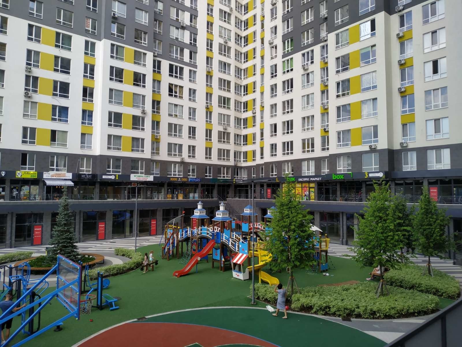 Продажа 3-комнатной квартиры 80 м², Университетская ул.