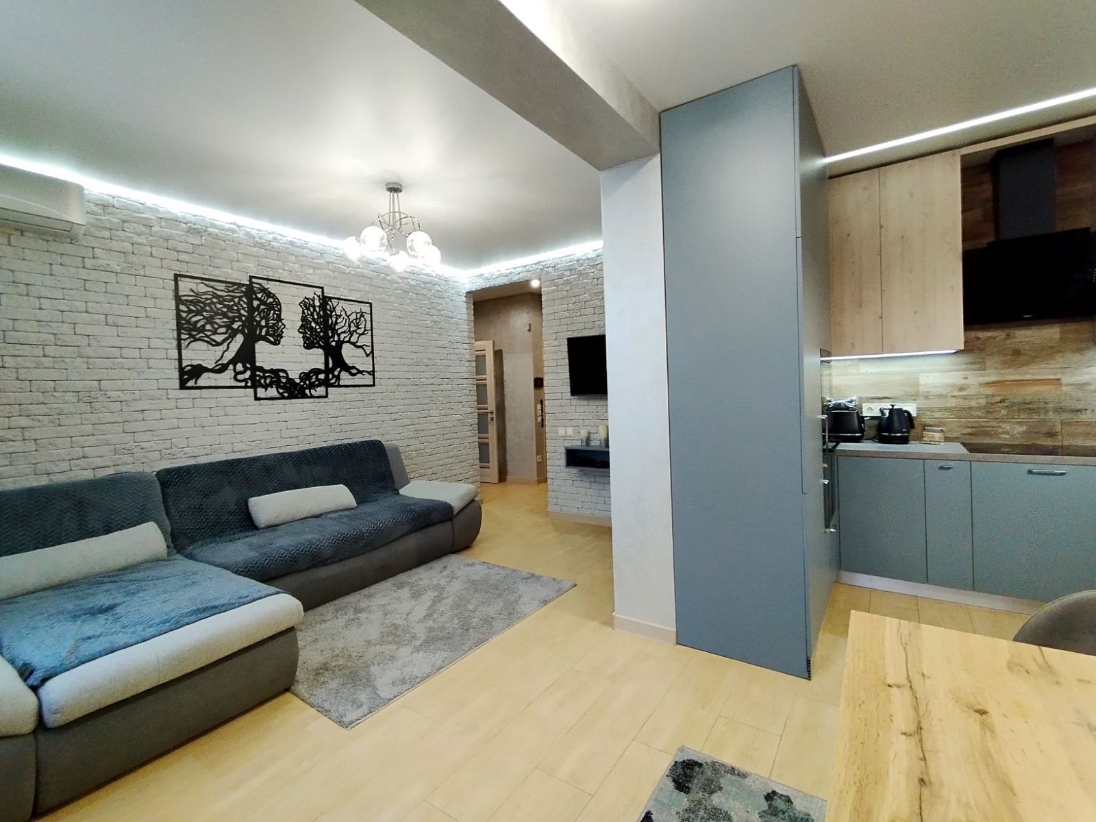 Продажа 3-комнатной квартиры 80 м², Университетская ул.