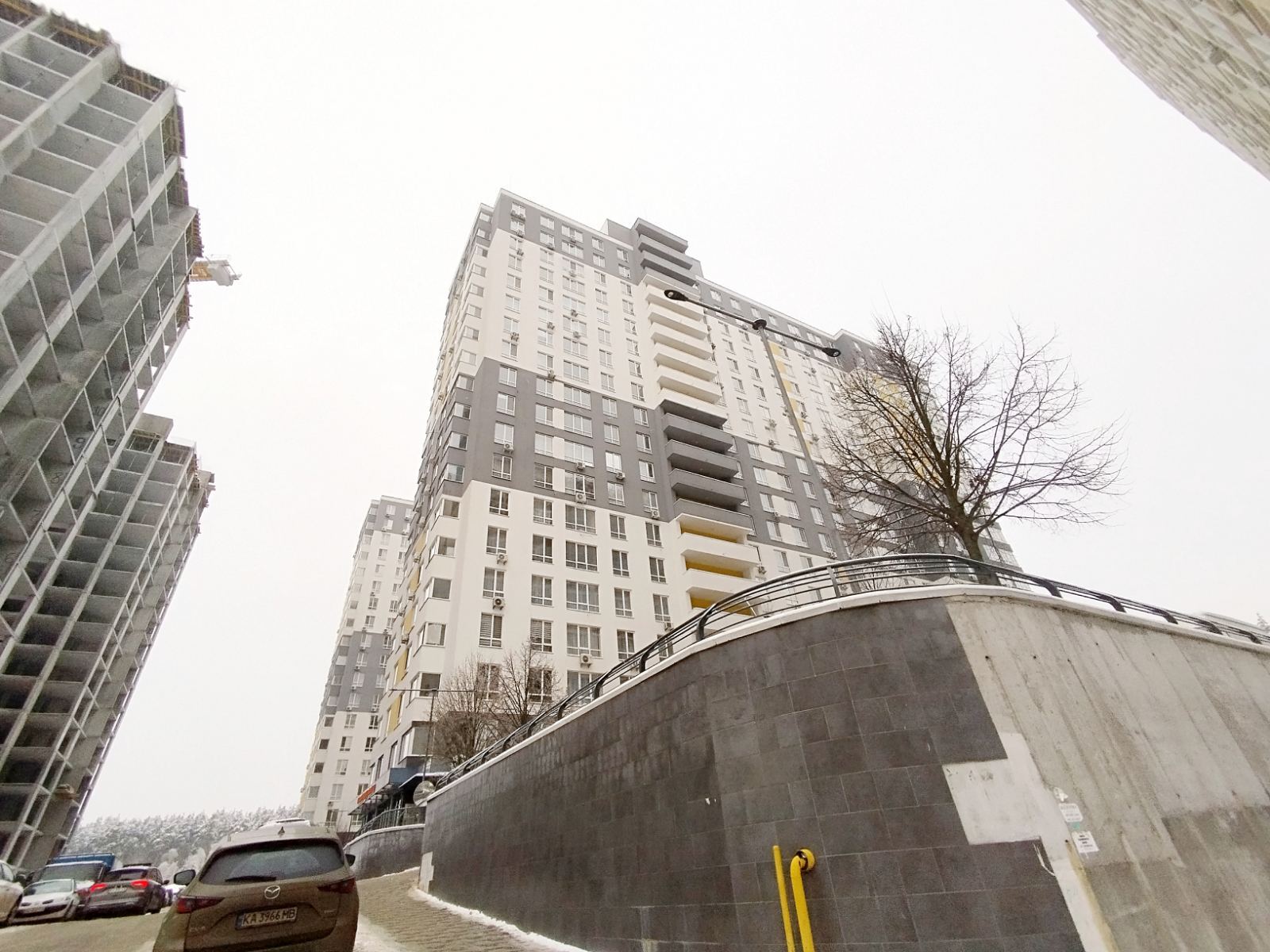 Продажа 3-комнатной квартиры 80 м², Университетская ул.