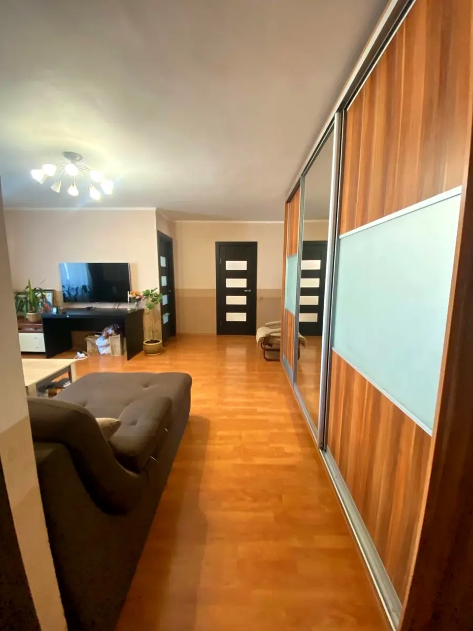 Продаж 3-кімнатної квартири 65 м², Усенко вул., 7