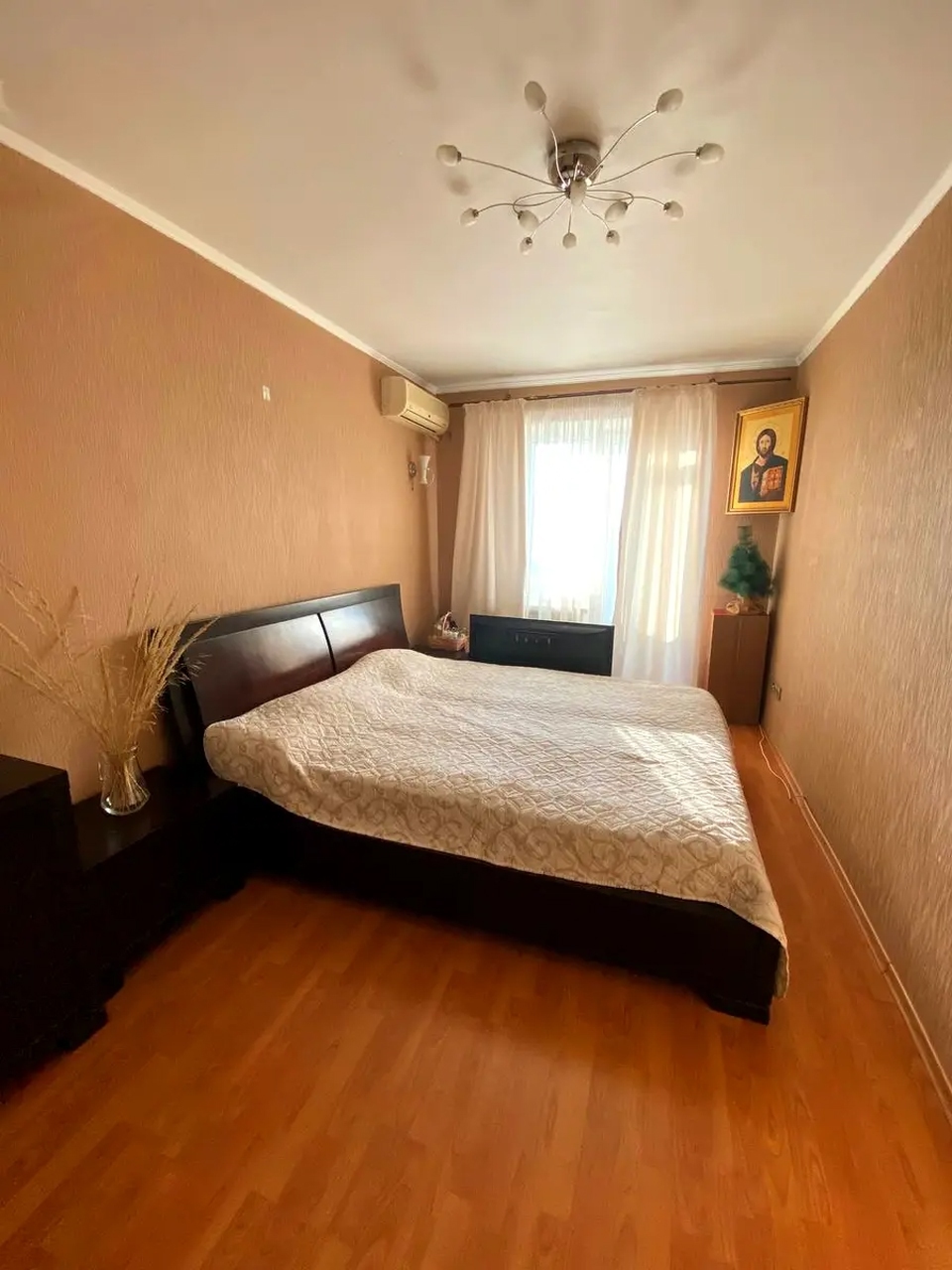 Продаж 3-кімнатної квартири 65 м², Усенко вул., 7
