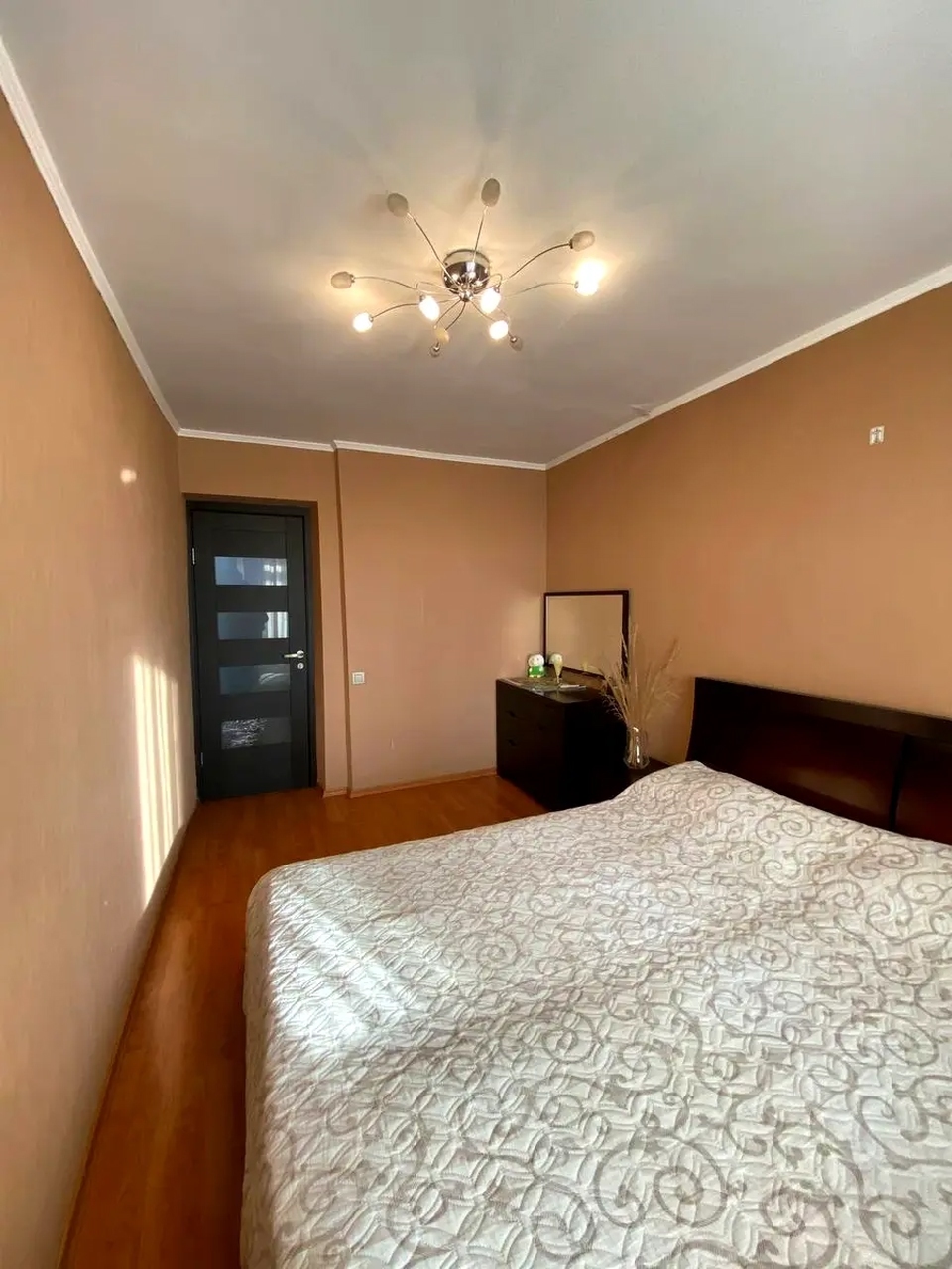 Продаж 3-кімнатної квартири 65 м², Усенко вул., 7