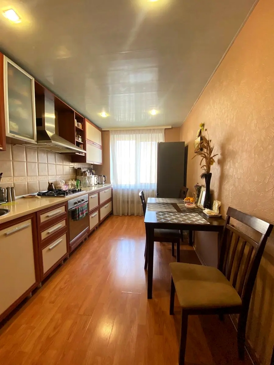 Продаж 3-кімнатної квартири 65 м², Усенко вул., 7