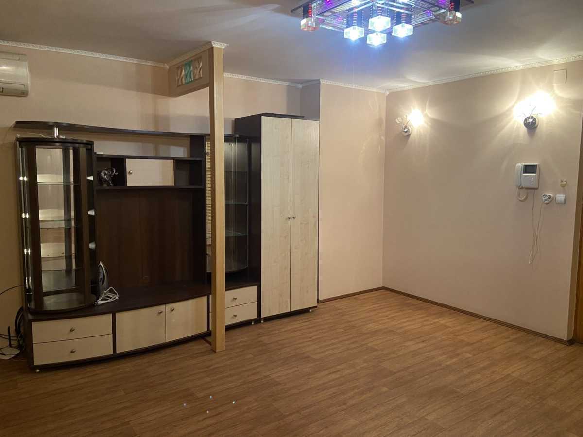 Аренда 2-комнатной квартиры 70 м², Бородинская ул.