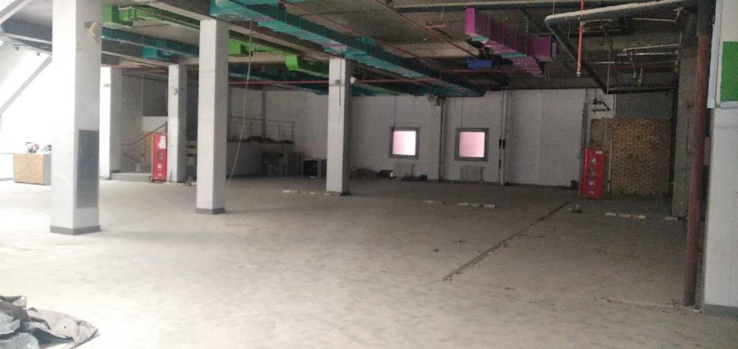 Продаж приміщення вільного призначення 7317 м², Маршала Малиновського вул., 24/10