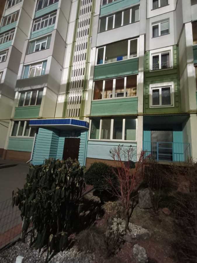 Продаж 2-кімнатної квартири 56 м², Линників, 15