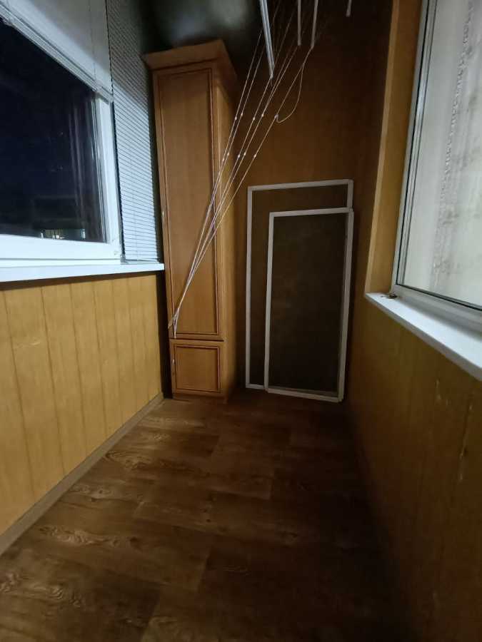 Продаж 2-кімнатної квартири 56 м², Линників, 15