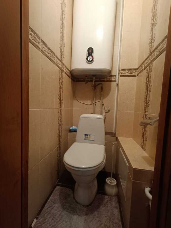 Продаж 2-кімнатної квартири 56 м², Линників, 15