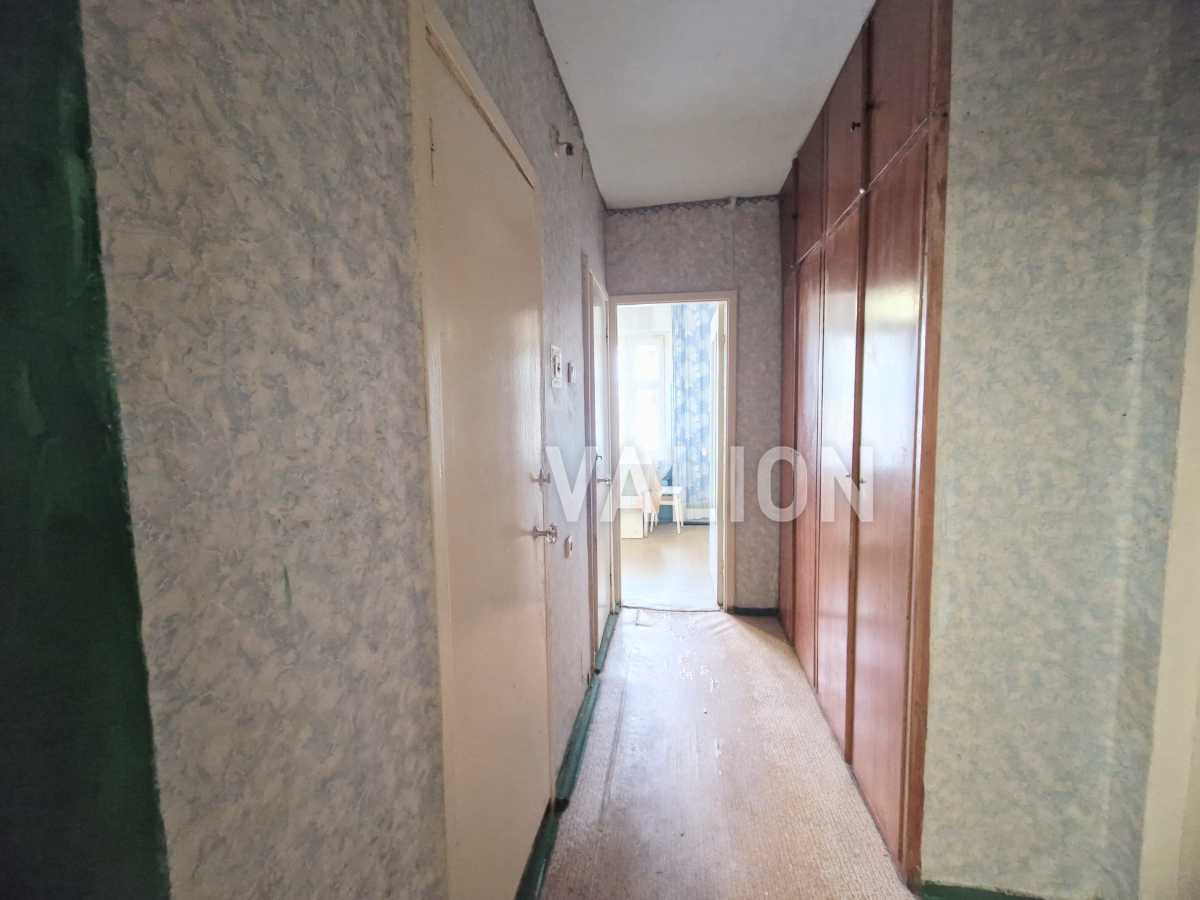 Продаж 2-кімнатної квартири 61 м², Ревуцького вул., 7А