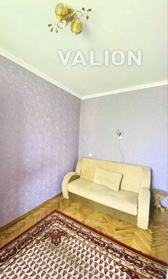 Продаж 3-кімнатної квартири 55.6 м², Новодарницька вул., 23/7