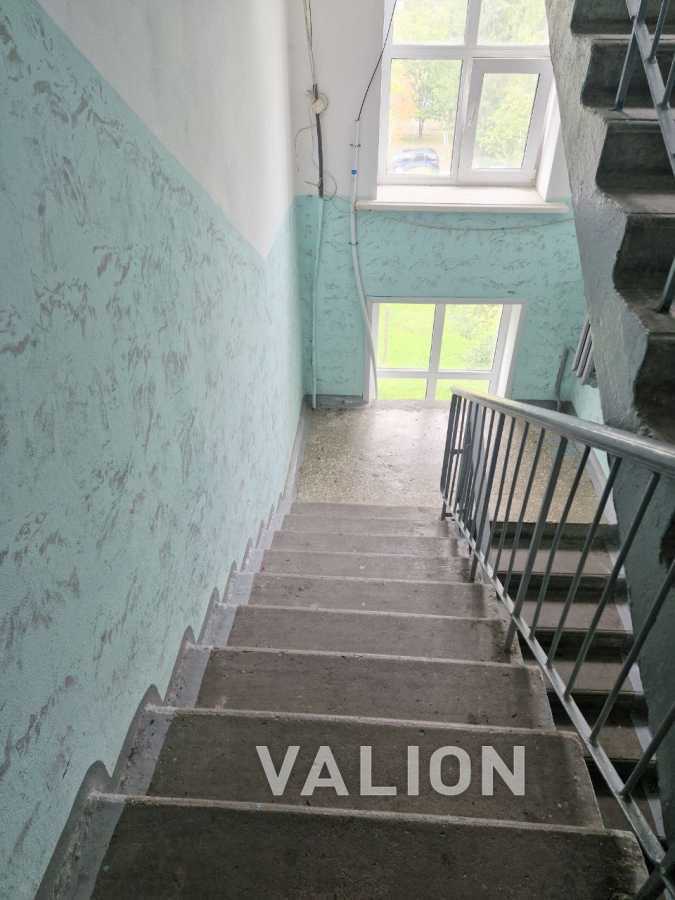 Продаж 3-кімнатної квартири 55.6 м², Новодарницька вул., 23/7