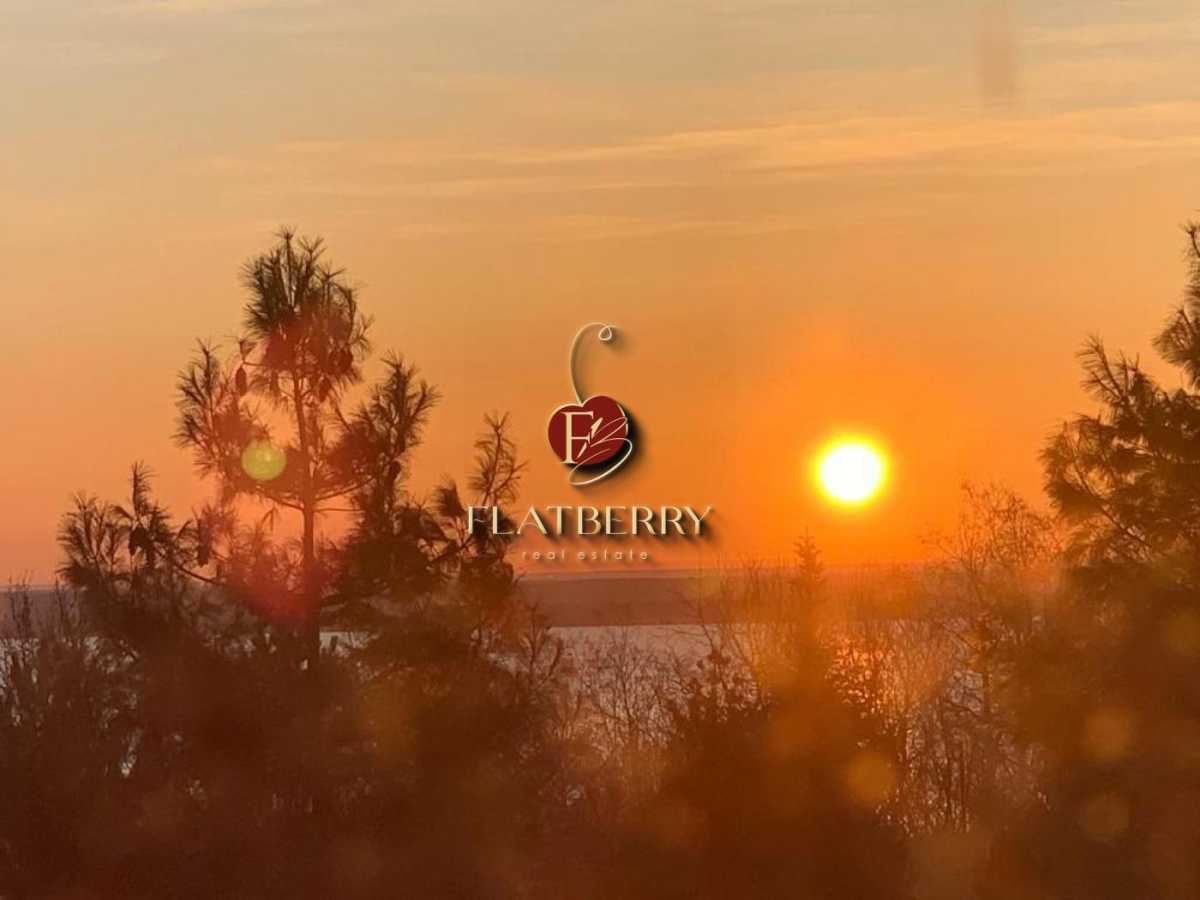 Оренда будинку 180 м², Європейська вул., 1