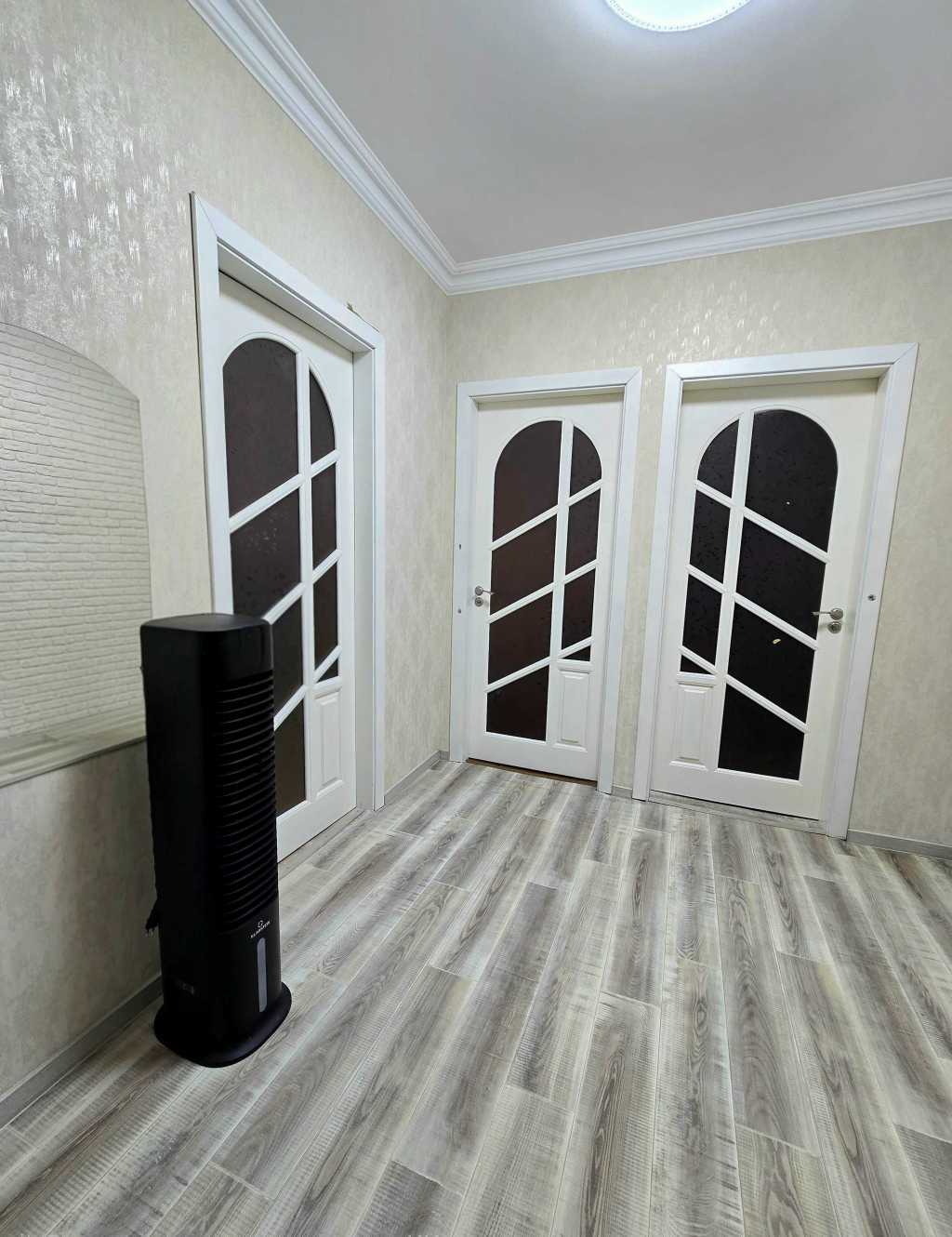 Продаж 3-кімнатної квартири 73 м², Академічний пров.