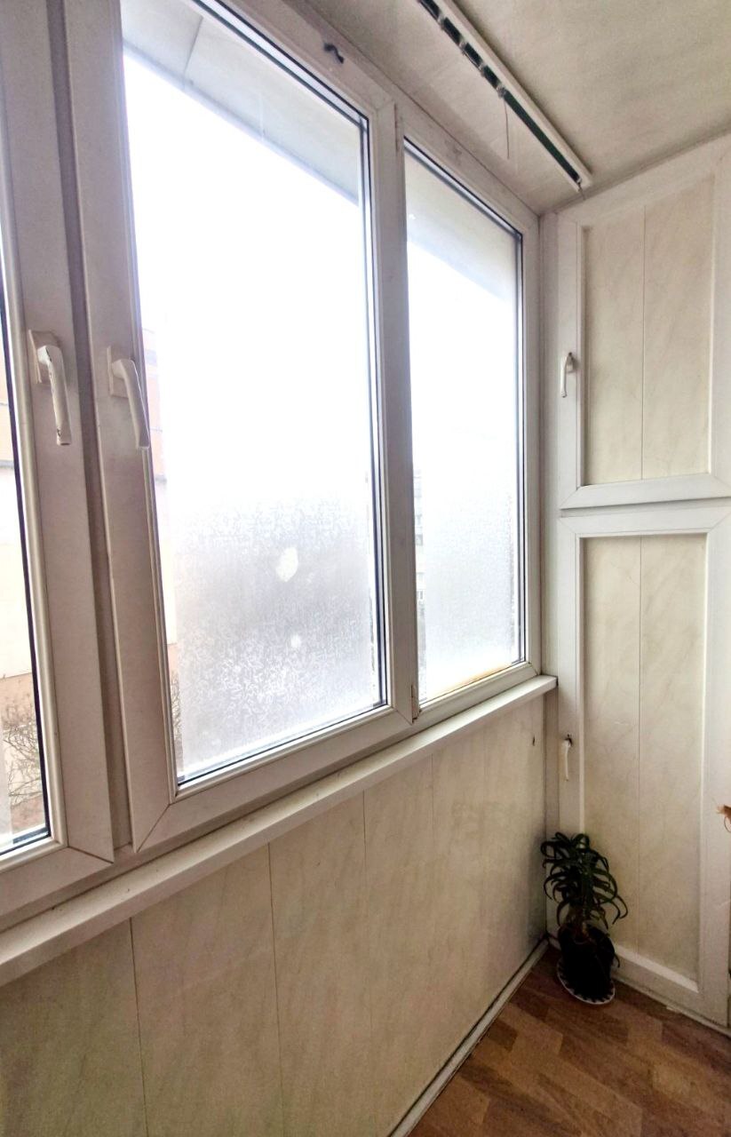 Продаж 1-кімнатної квартири 35 м², Ільфа і Петрова вул.