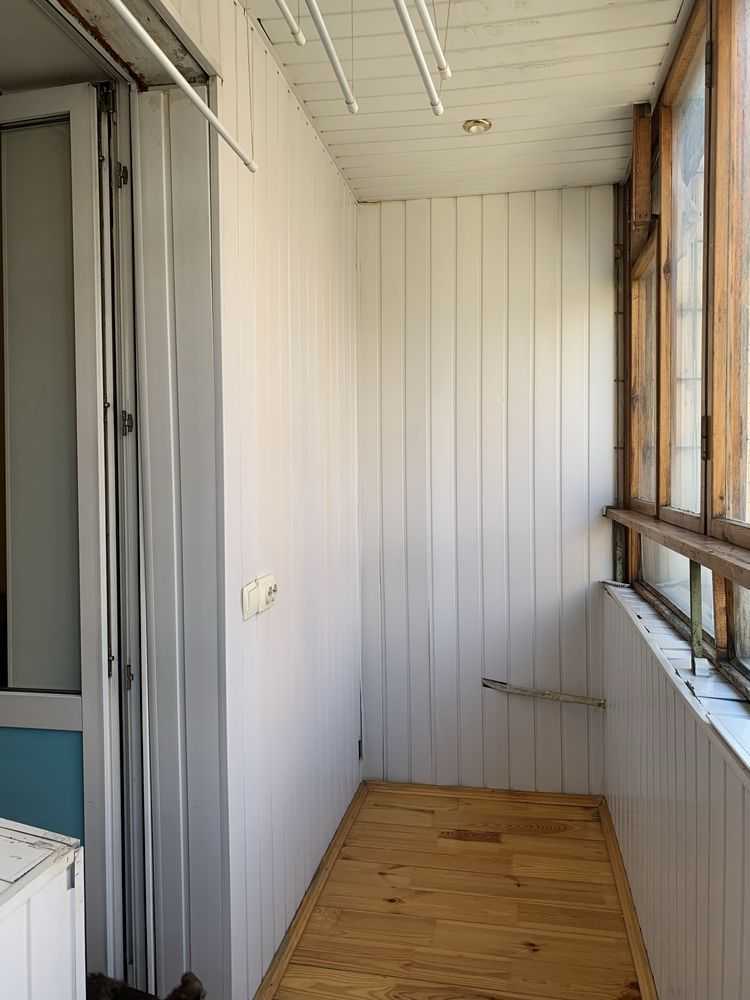 Продаж 2-кімнатної квартири 65 м², Золотоустівська вул., 4