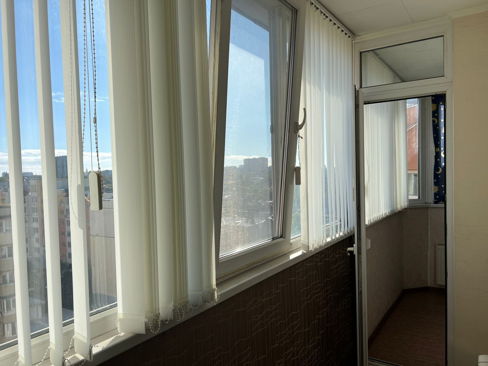 Продажа 2-комнатной квартиры 60 м², Дюковская ул.