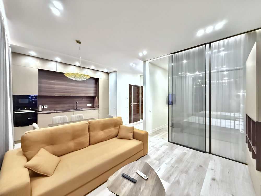 Аренда 1-комнатной квартиры 50 м², Жилянская ул., 68