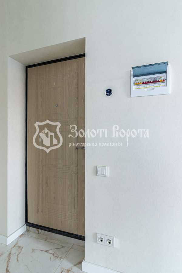 Продажа 1-комнатной квартиры 32.8 м², Дмитрия Луценко ул., 2в