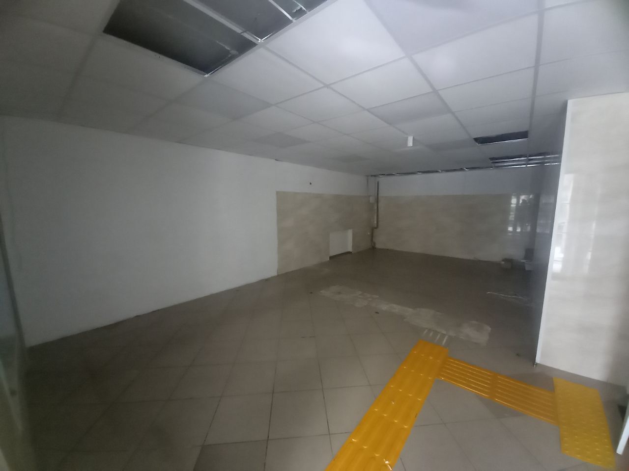 Аренда коммерции 107 м², Рабочая ул., 160