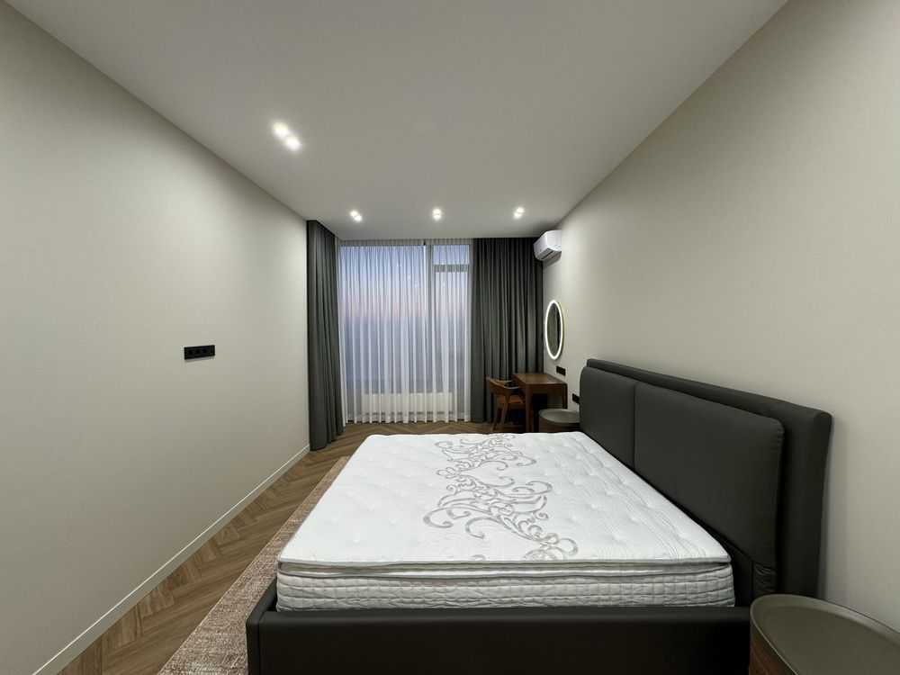 Оренда 2-кімнатної квартири 67 м², Василя Тютюнника вул., 39