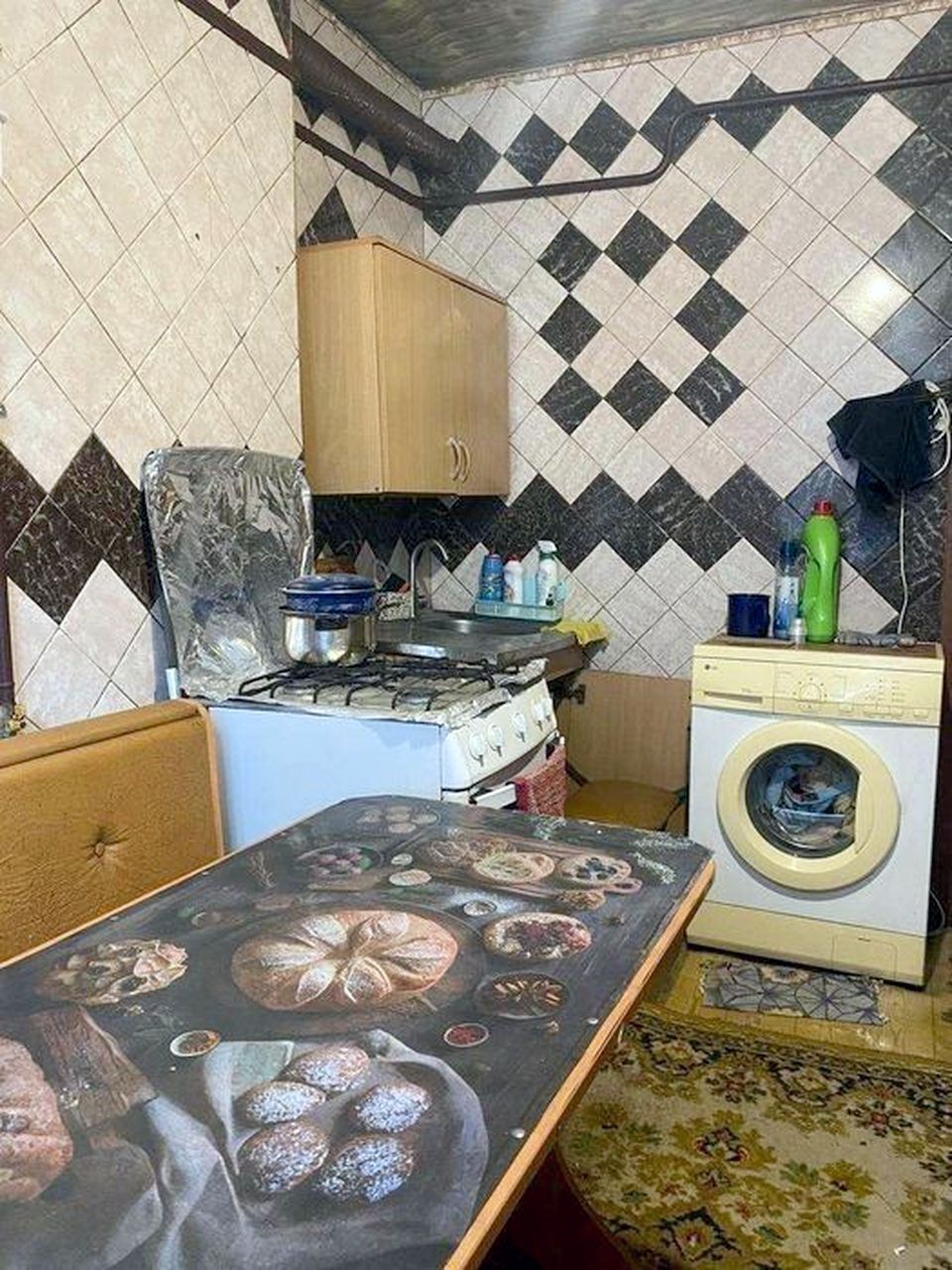 Продаж 3-кімнатної квартири 63 м², Донецьке шосе, 15