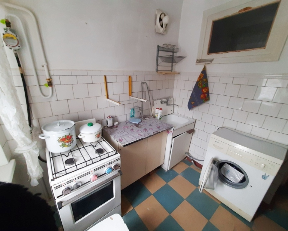 Продаж 2-кімнатної квартири 42.5 м², Новопольова вул., 101А