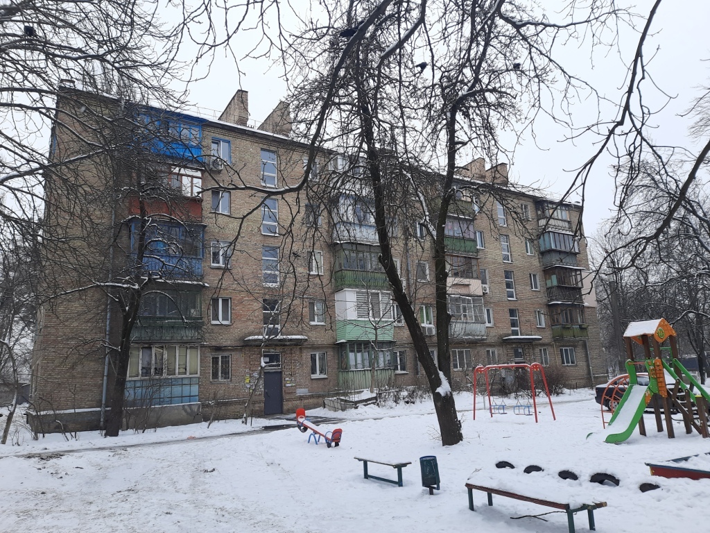 Продаж 2-кімнатної квартири 42.5 м², Новопольова вул., 101А