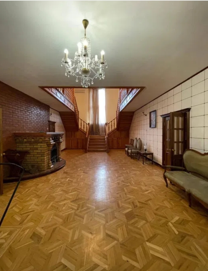 Аренда дома 500 м², Абрикосовая ул.