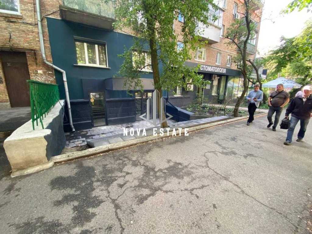 Аренда другого торгового помещения 40 м², Німанська, 4