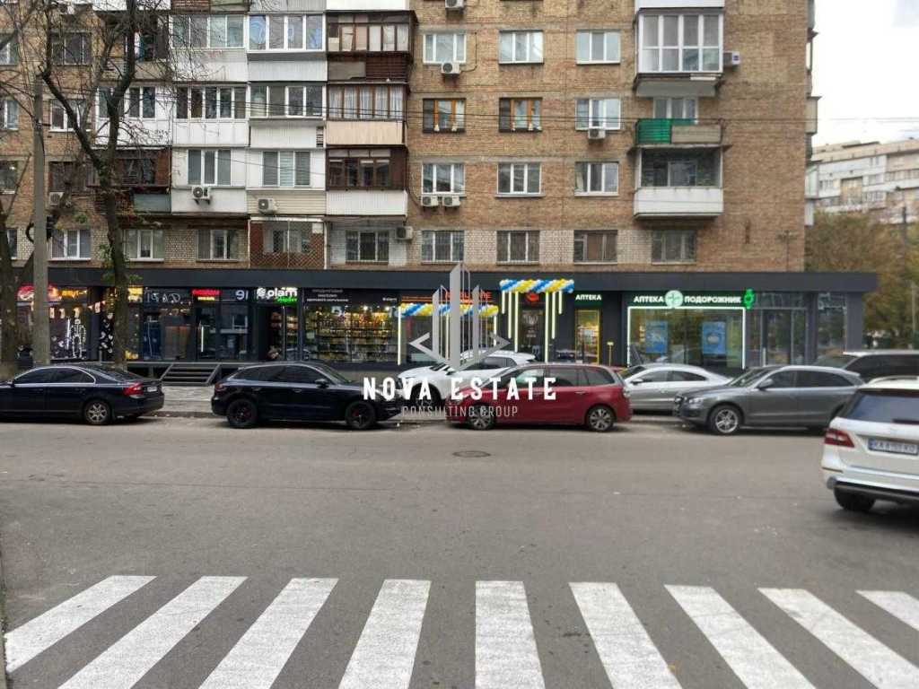 Аренда другого торгового помещения 65 м², Академика Филатова ул., 2/1