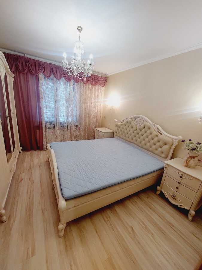 Аренда 3-комнатной квартиры 88 м², Приречная ул., 37