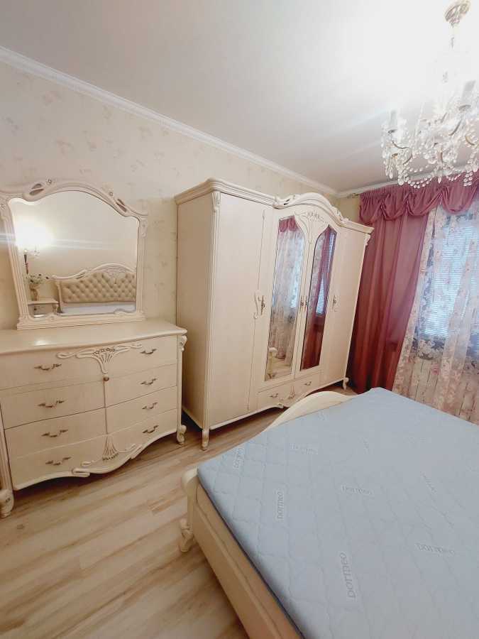 Аренда 3-комнатной квартиры 88 м², Приречная ул., 37