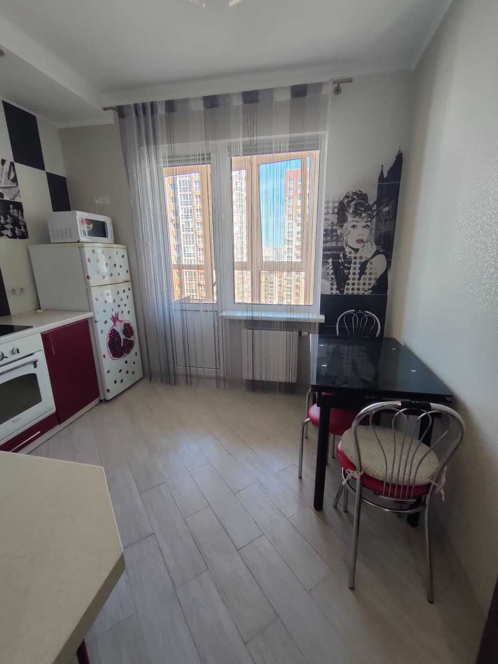 Аренда 1-комнатной квартиры 36 м², Бориса Гмыри ул., 12Б (ЖД ДУБРОВИЦА)